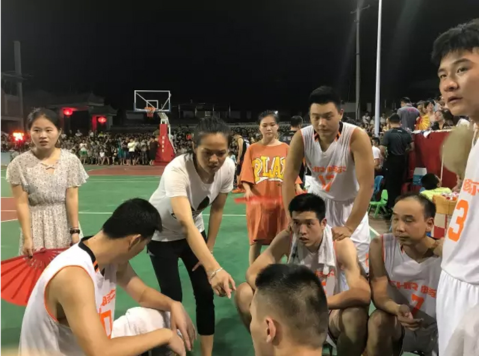 高端拉床,專用機(jī)床,內(nèi)拉床,外拉床,數(shù)控機(jī)床,自動(dòng)化生產(chǎn)線,工業(yè)機(jī)器人