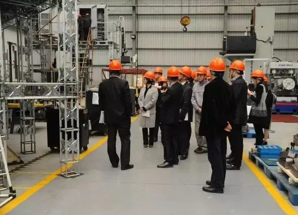 高端拉床,專用機床,內(nèi)拉床,外拉床,數(shù)控機床,自動化生產(chǎn)線,工業(yè)機器人,拉床,拉刀,自動化