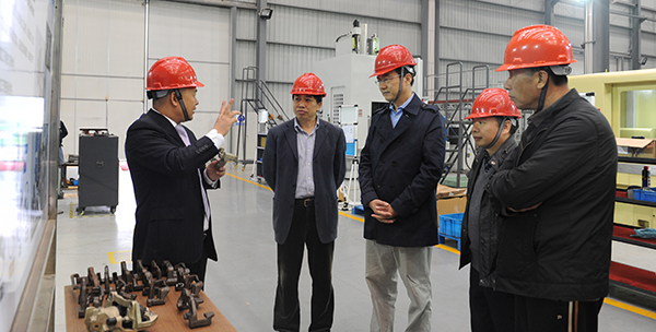 高端拉床,專用機(jī)床,內(nèi)拉床,外拉床,數(shù)控機(jī)床,自動(dòng)化生產(chǎn)線,工業(yè)機(jī)器人,拉床,拉刀,自動(dòng)化