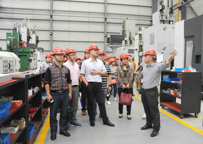 高端拉床,專用機床,內拉床,外拉床,數控機床,自動化生產線,工業(yè)機器人,拉床,拉刀,自動化