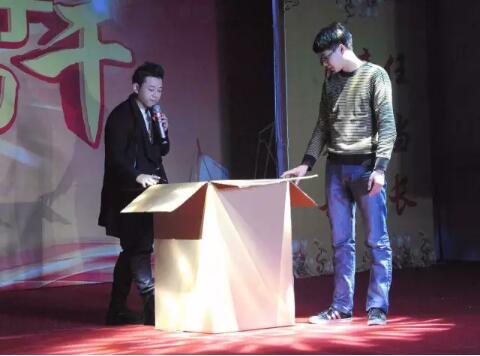 高端拉床,專用機(jī)床,內(nèi)拉床,外拉床,數(shù)控機(jī)床,自動(dòng)化生產(chǎn)線,工業(yè)機(jī)器人,拉床,拉刀,自動(dòng)化 高端拉床,專用機(jī)床,內(nèi)拉床,外拉床,數(shù)控機(jī)床,自動(dòng)化生產(chǎn)線,工業(yè)機(jī)器人,拉床,拉刀,自動(dòng)化