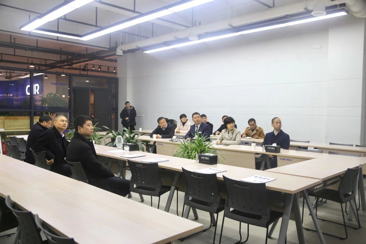 高端拉床,專用機(jī)床,內(nèi)拉床,外拉床,數(shù)控機(jī)床,自動(dòng)化生產(chǎn)線,工業(yè)機(jī)器人,拉床,拉刀,自動(dòng)化