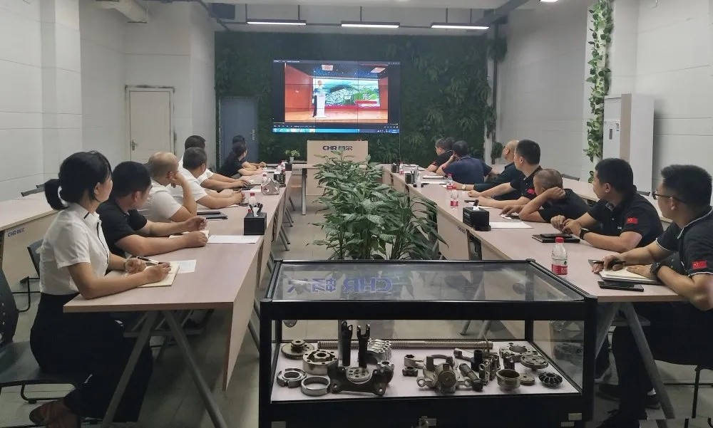 拉床,拉刀,自動化,高端拉床,專用機床,內拉床,外拉床,數(shù)控機床,自動化生產線,工業(yè)機器人