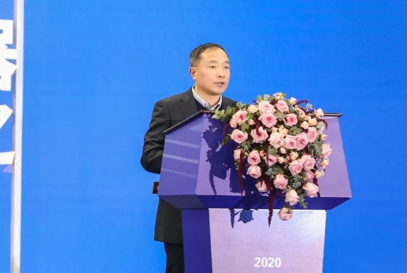 拉床,拉刀,自動化,高端拉床,專用機(jī)床,內(nèi)拉床,外拉床,數(shù)控機(jī)床,自動化生產(chǎn)線,工業(yè)機(jī)器人