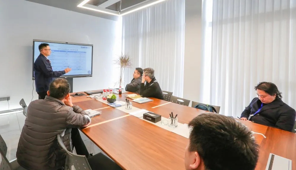 拉床,拉刀,自動化,高端拉床,專用機(jī)床,內(nèi)拉床,外拉床,數(shù)控機(jī)床,自動化生產(chǎn)線,工業(yè)機(jī)器人