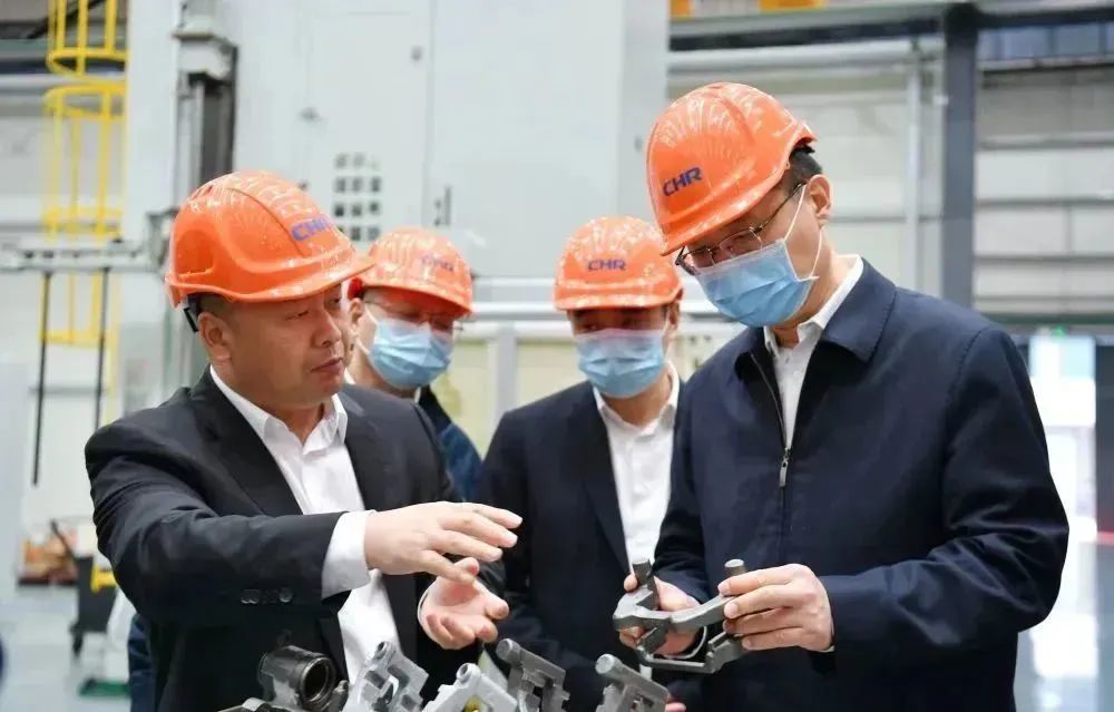 拉床,拉刀,自動(dòng)化,高端拉床,專用機(jī)床,內(nèi)拉床,外拉床,數(shù)控機(jī)床,自動(dòng)化生產(chǎn)線,工業(yè)機(jī)器人