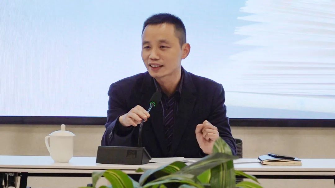 拉床,拉刀,自動化,高端拉床,專用機床,內拉床,外拉床,數控機床,自動化生產線,工業(yè)機器人