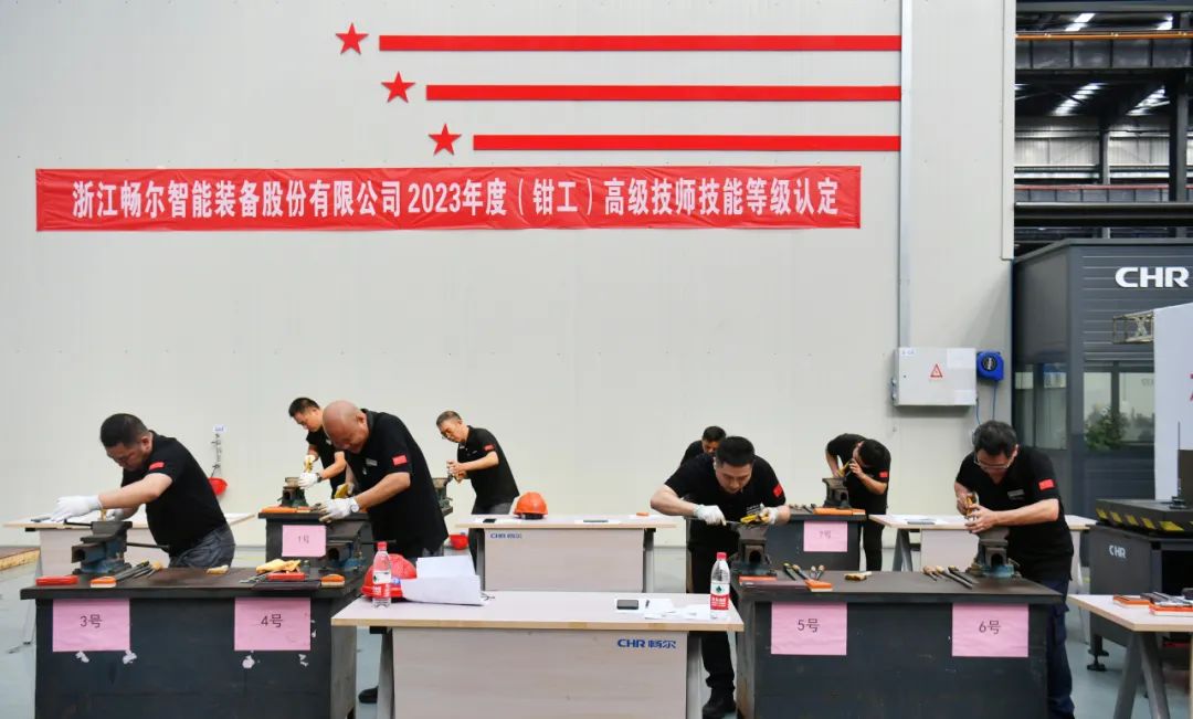 拉床,拉刀,自動化,高端拉床,專用機(jī)床,內(nèi)拉床,外拉床,數(shù)控機(jī)床,自動化生產(chǎn)線,工業(yè)機(jī)器人