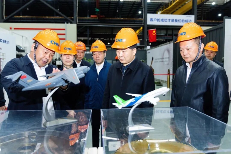 拉床,拉刀,自動(dòng)化,高端拉床,專用機(jī)床,內(nèi)拉床,外拉床,數(shù)控機(jī)床,自動(dòng)化生產(chǎn)線,工業(yè)機(jī)器人